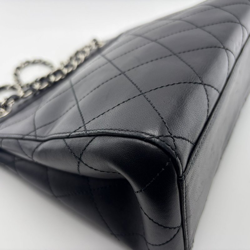 Chanel（香奈兒）菱格紋托特鍊條包-10