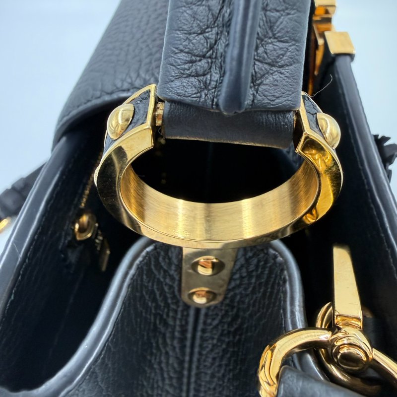 Louis Vuitton - 黑色牛皮花卉造型Capucines 手提肩背包╻MM-23