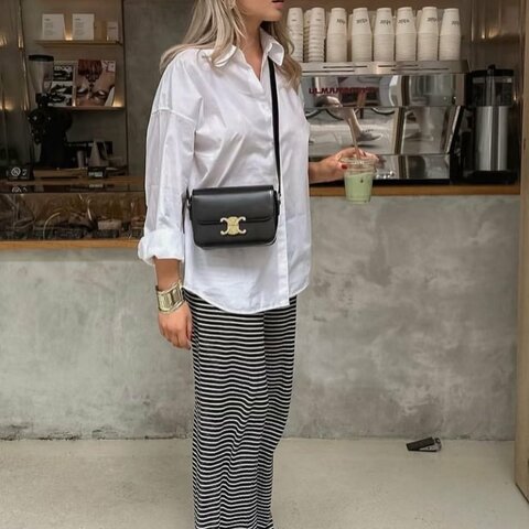 CELINE - 黑色金釦牛皮凱旋門TEEN TRIOMPHE斜背包╻小號