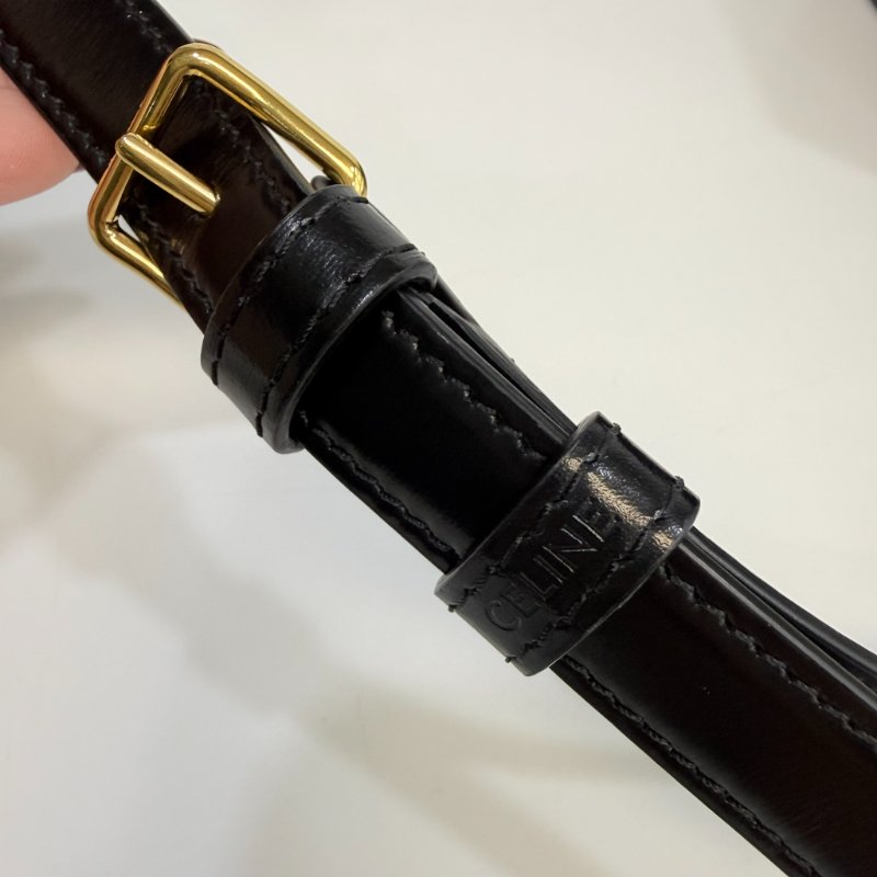 CELINE - 黑色金釦牛皮凱旋門TEEN TRIOMPHE斜背包╻小號-28