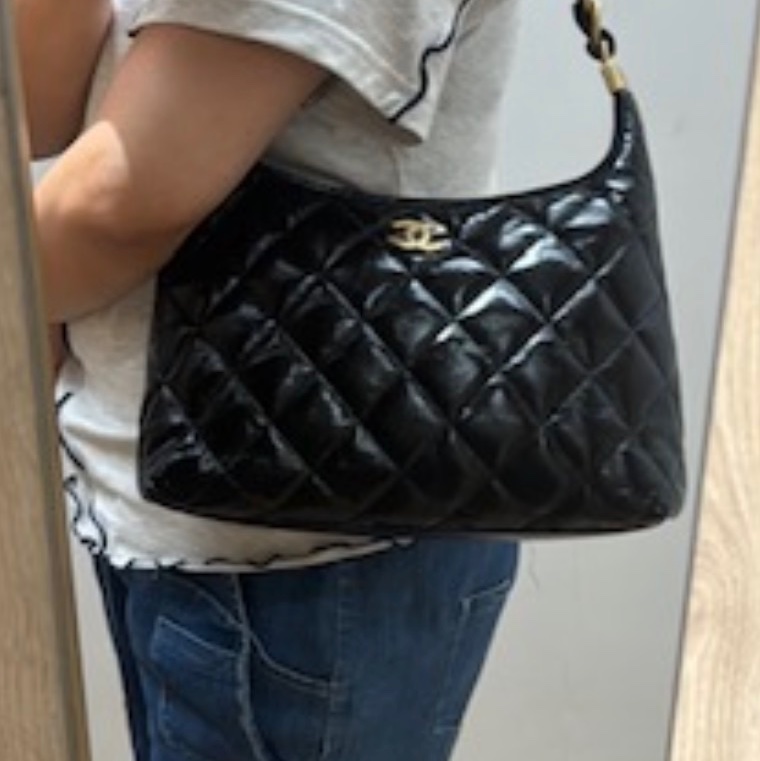 Chanel 24P Hobo-4