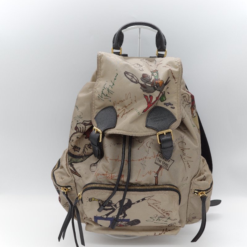 Burberry 巴寶莉 Rucksack 米色 塗鴉印花尼龍 黑色皮革飾邊 中號後背包-1