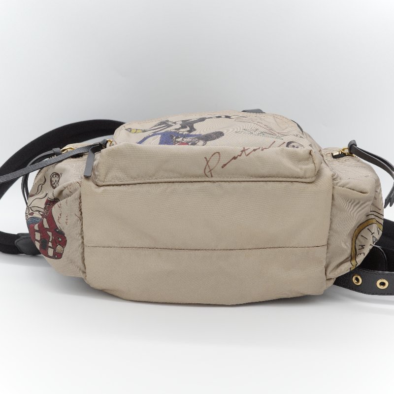 Burberry 巴寶莉 Rucksack 米色 塗鴉印花尼龍 黑色皮革飾邊 中號後背包-5
