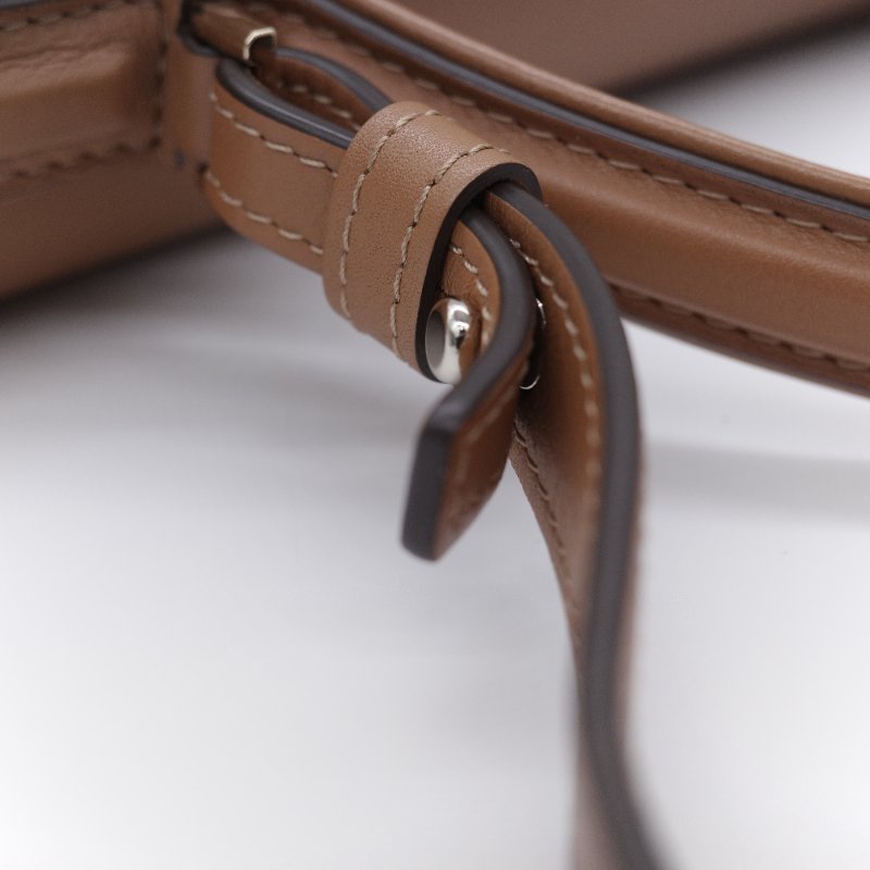 (氣質加分♥️絕對貌美)Delvaux 德爾沃 Tempête MM 焦糖棕色 牛皮 肩背包 手提包 專櫃 253,000-17