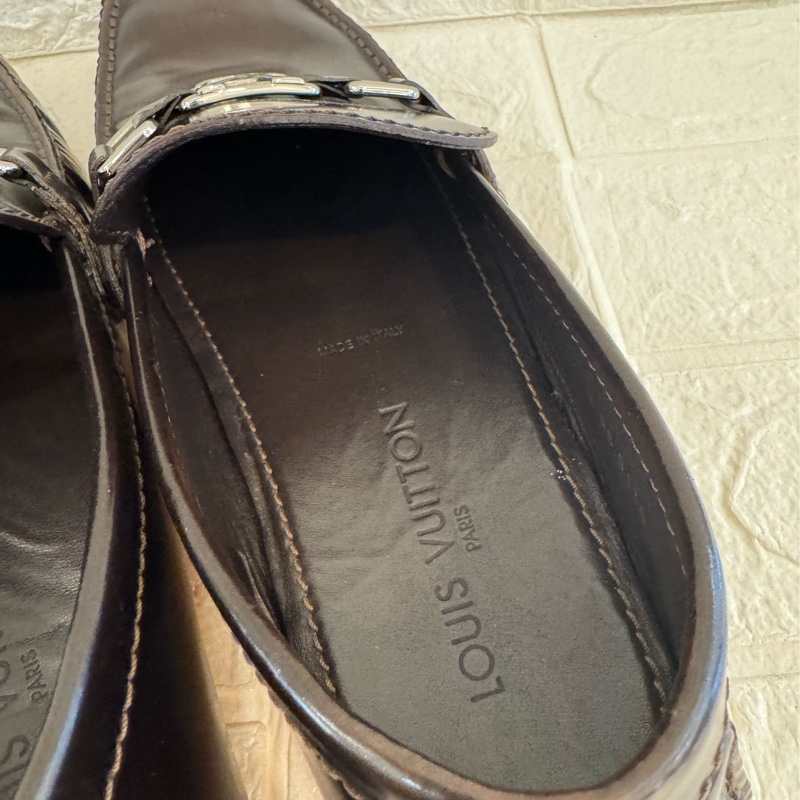 LV咖色銀logo豆豆鞋 超好穿❤️-12