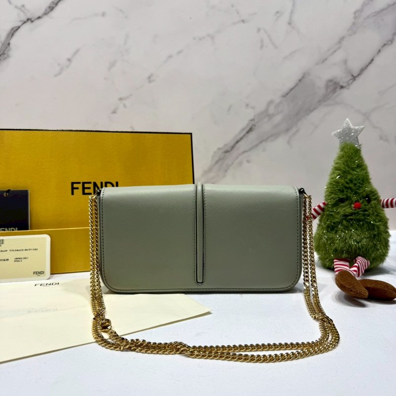 FENDI 全新二合一woc鏈帶包-1