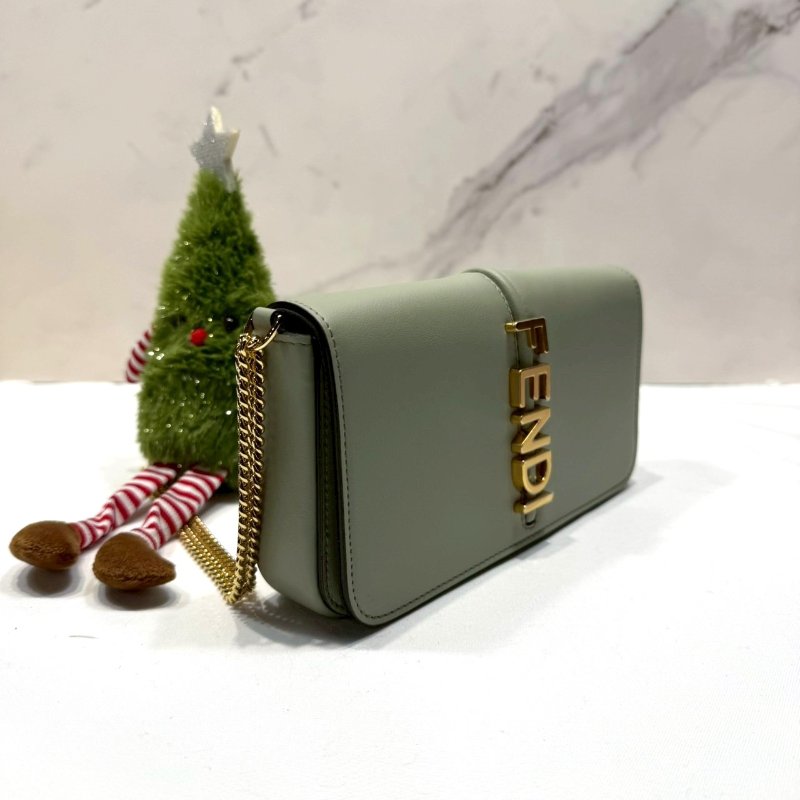 FENDI 全新二合一woc鏈帶包-2