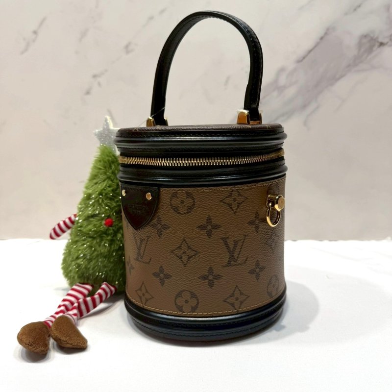 LV CANNES圓桶包-2