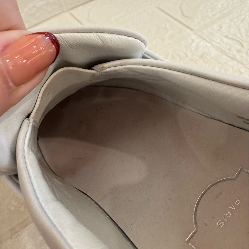 RV白色方鑽小白鞋 37號✨ 便宜割愛賣-19