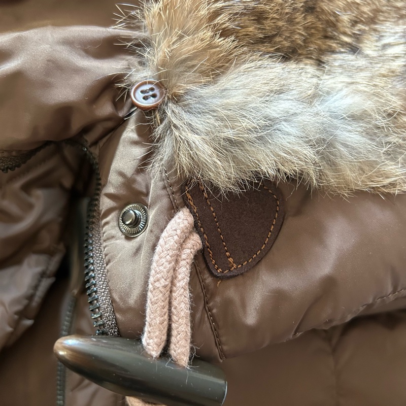 i blues club棕色毛毛領可修身羽絨衣-17