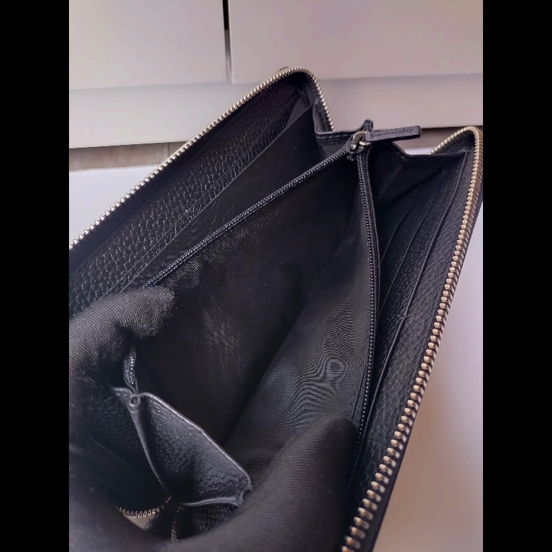 Gucci 大G壓紋黑皮拉鍊長夾-17