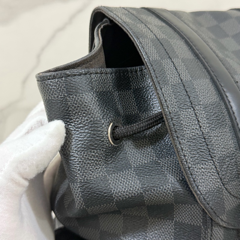 LV棋盤格後背包-10