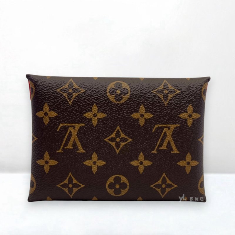 S5268-LV皮夾 原花拚紅內裡信封下蓋萬用包-3