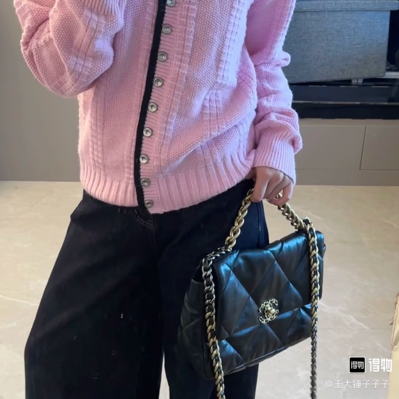 CHANEL香奈兒 全新 芯片款  19Bag 金扣菱格皮穿鏈鏈條手柄翻蓋 羊皮手提單肩斜挎包 中號黑色-4
