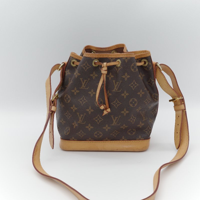 Louis Vuitton 路易威登 Noé BB 經典老花 帆布 單肩包 水桶包-0