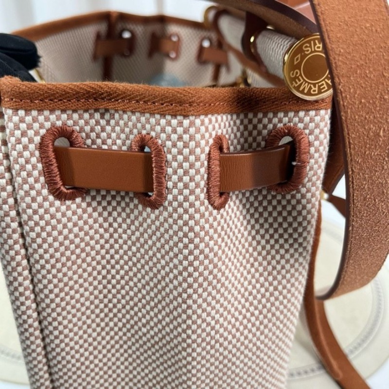HERMES愛馬仕 B刻 23年票 herbag31 米色拼棕色 焦糖色手柄 金扣內縫 通勤包王 實用百搭-11