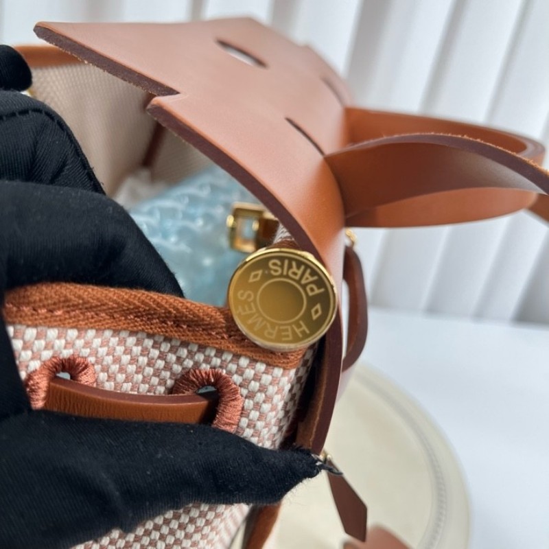 HERMES愛馬仕 B刻 23年票 herbag31 米色拼棕色 焦糖色手柄 金扣內縫 通勤包王 實用百搭-22