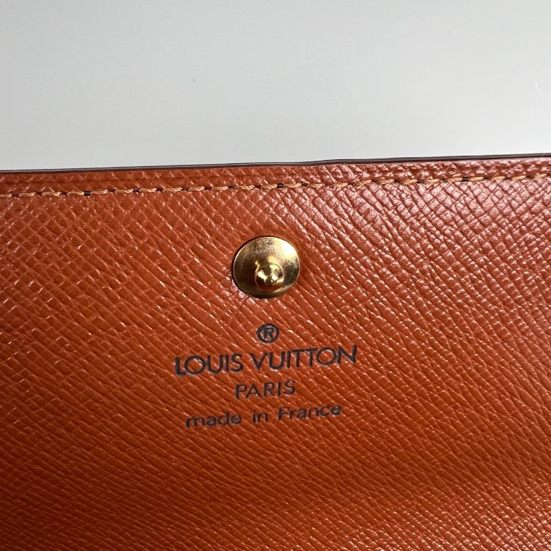 LV M61725 老花信封長夾-10