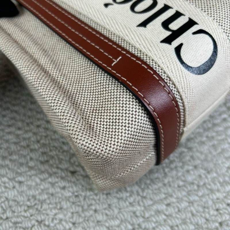 Chloe蔻依 Woody托特包 米白帆布拼棕色皮 經典logo織帶 有肩帶 可單肩可斜挎可手提 容量合適 日常通勤、逛街都很實用 百搭不挑衣服-14