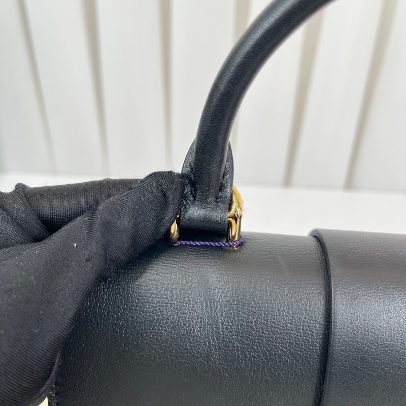 LV路易威登  芯片款 Locky BB金色金屬件鎖頭優雅通勤 經典老花帆布拼牛皮 鎖頭包單肩包斜挎包手提包-23