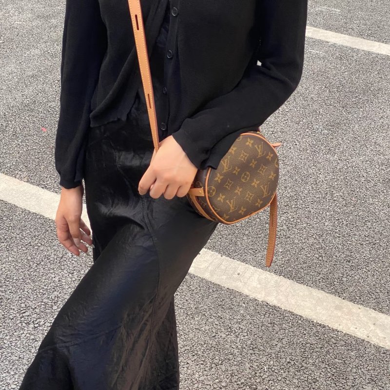 Louis Vuitton - 原花Boite Chapeau Souple軟圓餅包╻PM-3