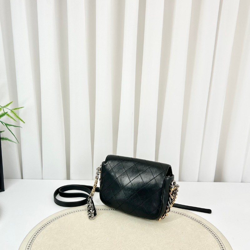 香奈兒/Chanel   27開 黑色菱格牛皮郵差包 鴛鴦扣五金鏈條 可手拎可斜挎-4