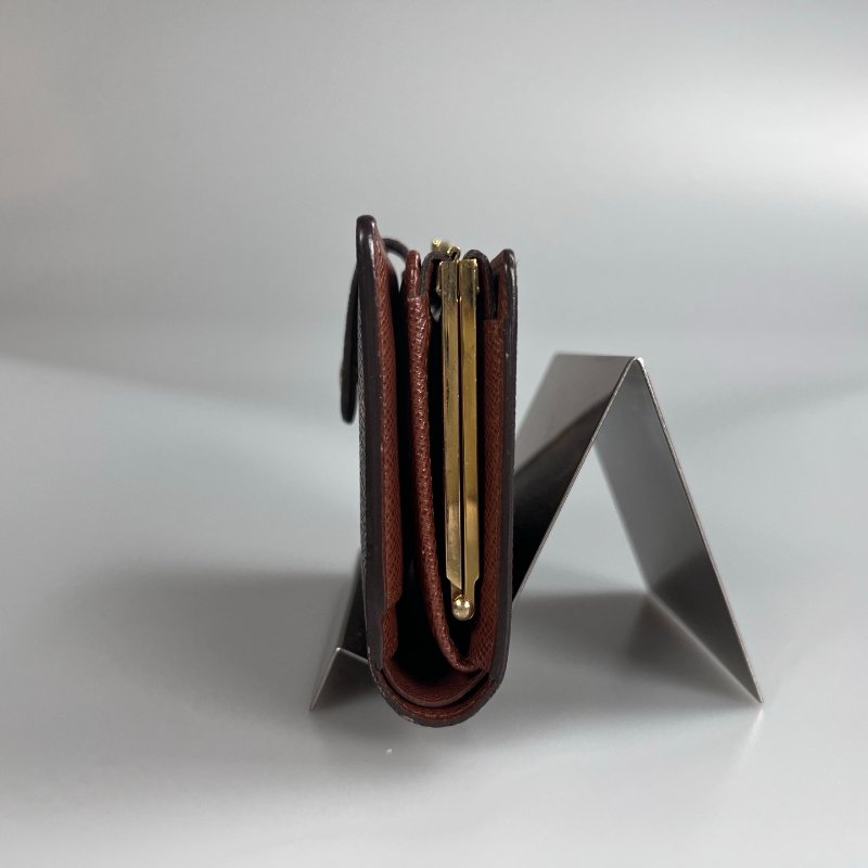 LV M61663老花釦式短夾-3