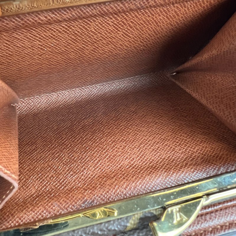 LV M61663老花釦式短夾-7