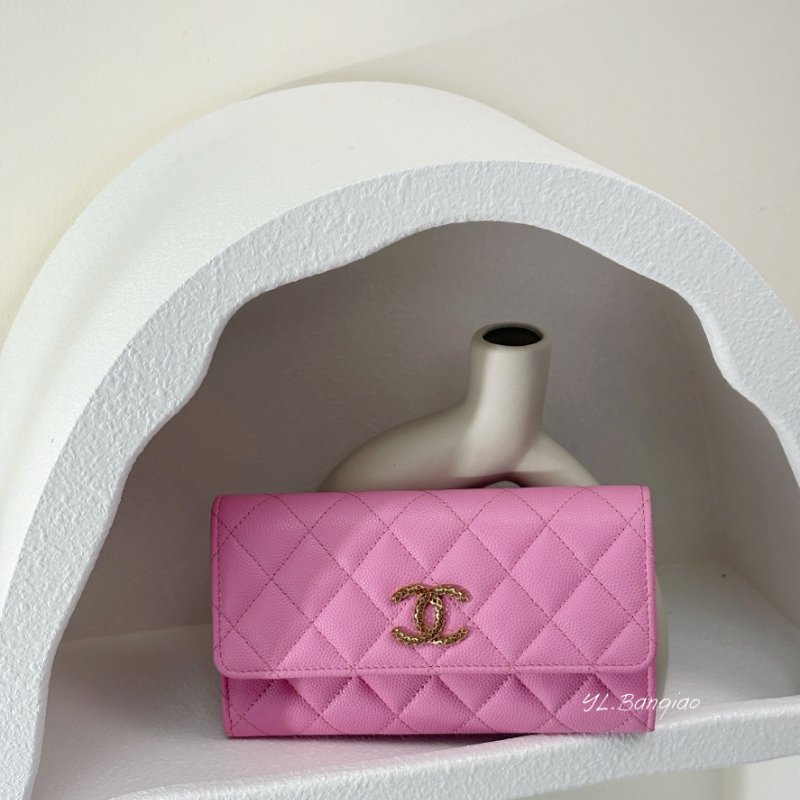 S5275-Chanel 粉荔枝牛皮鏤空雙C LOGO下蓋中夾AP3183-0