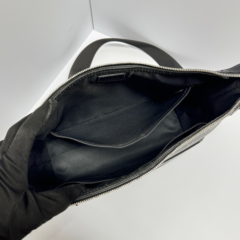 【新款黑武士🆒】 LV M44223 Odyssey 黑老花 斜背包（專櫃94,800）-19