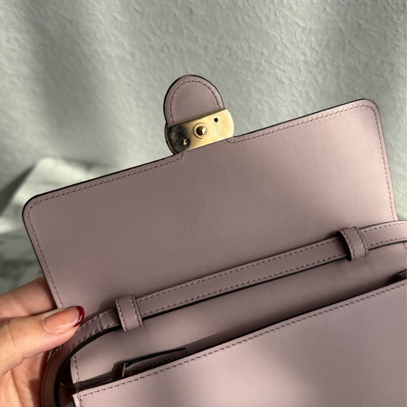 Gucci粉紫色淡金雙G woc  超甜割愛🫶🫶-13