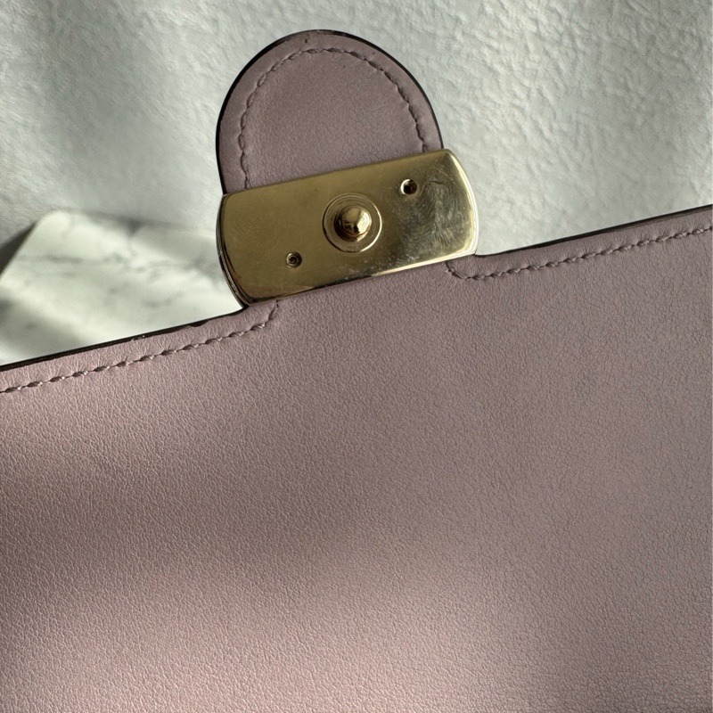 Gucci粉紫色淡金雙G woc  超甜割愛🫶🫶-14