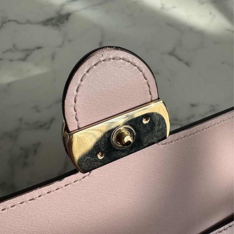 Gucci粉紫色淡金雙G woc  超甜割愛🫶🫶-23