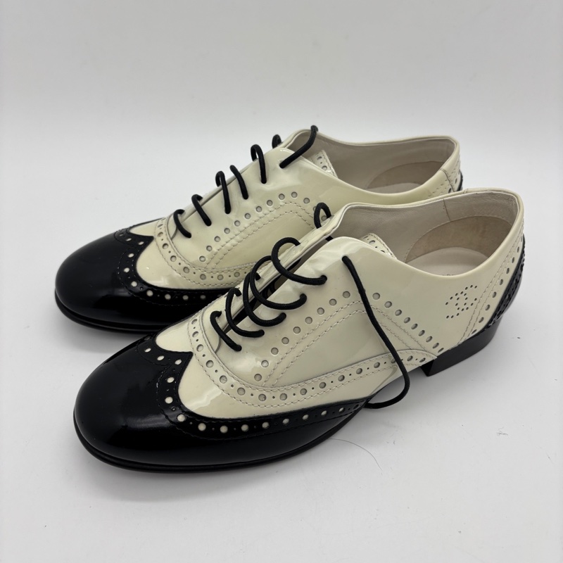 99新 Chanel香奈兒拼色系帶比德鞋漆皮平底鞋36.5碼-0