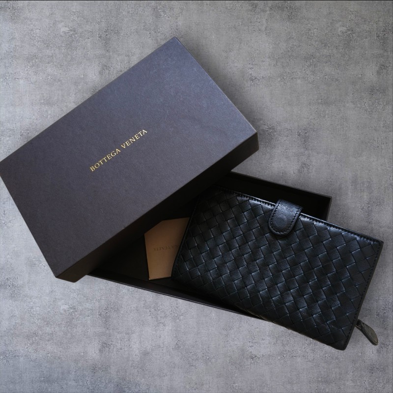 【🐴馬上下單最優惠】🧧限時降價至2/11（原$9800）㊣✨ Bottega Veneta ✨寶緹嘉（附盒子） BV 黑色 羊皮 經典 編織 釘釦 長夾 皮夾 錢包/二手皮夾/二手精品/保證正品🌳二手樹屋🌳-1