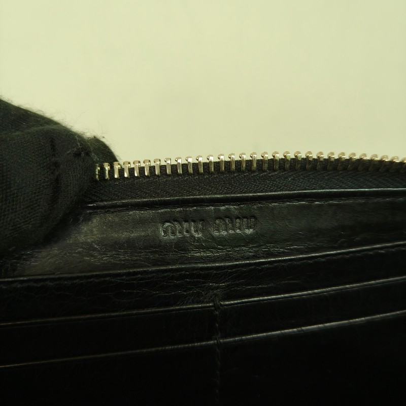 【🐴馬上下單最優惠】🧧限時降價至2/11（原$8800）㊣✨MIU MIU✨繆繆（附盒子）黑色 皺摺 羊皮 經典 L型 拉鍊 長夾 皮夾 錢包/二手皮夾/二手精品/保證正品🌳二手樹屋🌳-31