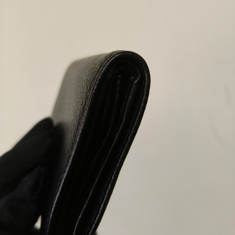 【🐴馬上下單最優惠】🧧限時降價至2/11（原$7800）【8成新】✨MIU MIU✨繆繆（附盒子）黑色 拼色 釘釦 短夾 皮夾 錢包/二手皮夾/二手精品/保證正品🌳二手樹屋🌳-13