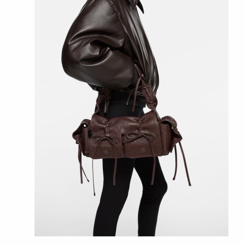 Acne Studios 女士 多口袋單肩包均碼碼33cm*11cm*13cm-1