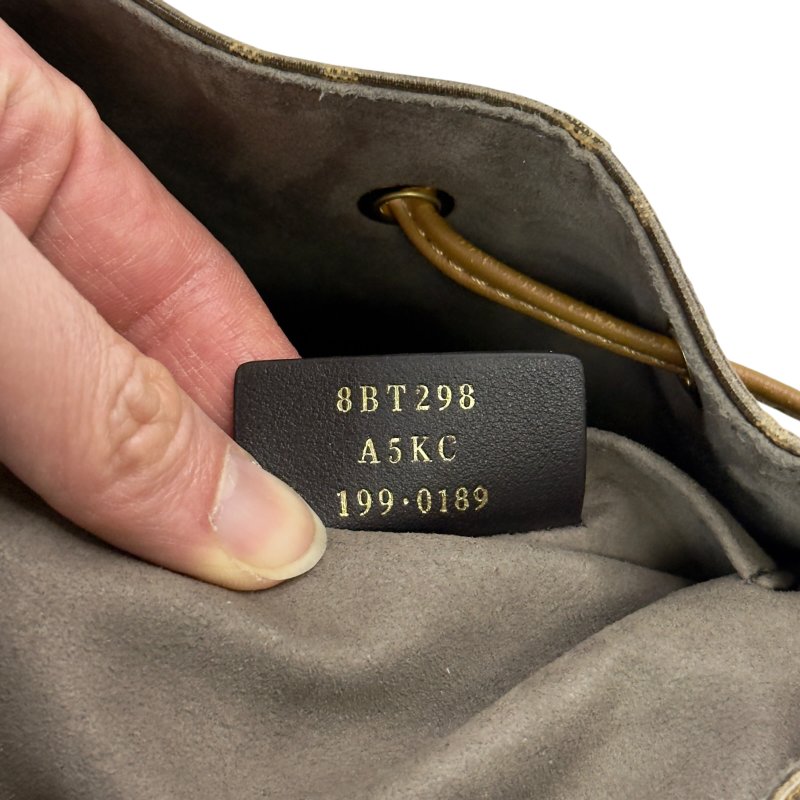 FENDI FF 水桶包-21