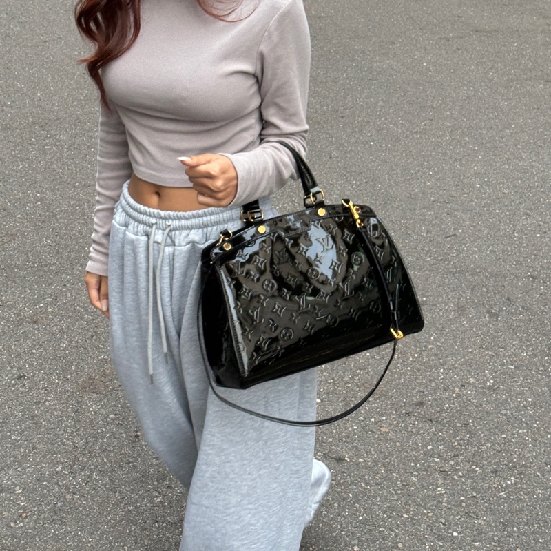 【全新閒置品🎁】 LV Vernis MM 黑老花 肩背包/斜背包（專櫃13.7萬）-29