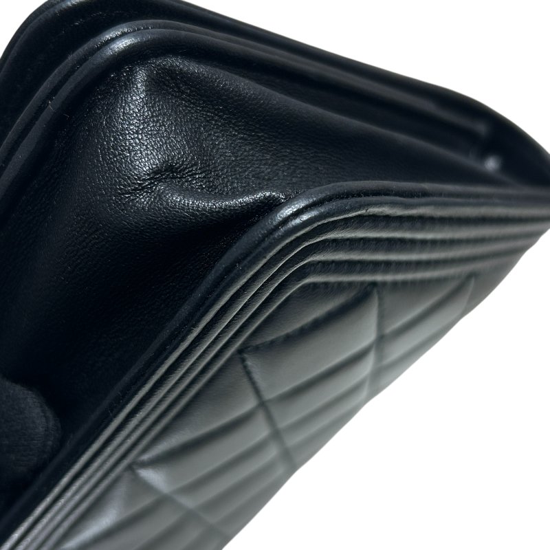 CHANEL 香奈兒 BOY 翻蓋包 鍊帶肩背包 羊皮 黑色 金扣-5