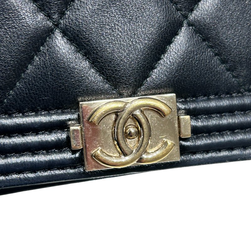 CHANEL 香奈兒 BOY 翻蓋包 鍊帶肩背包 羊皮 黑色 金扣-10