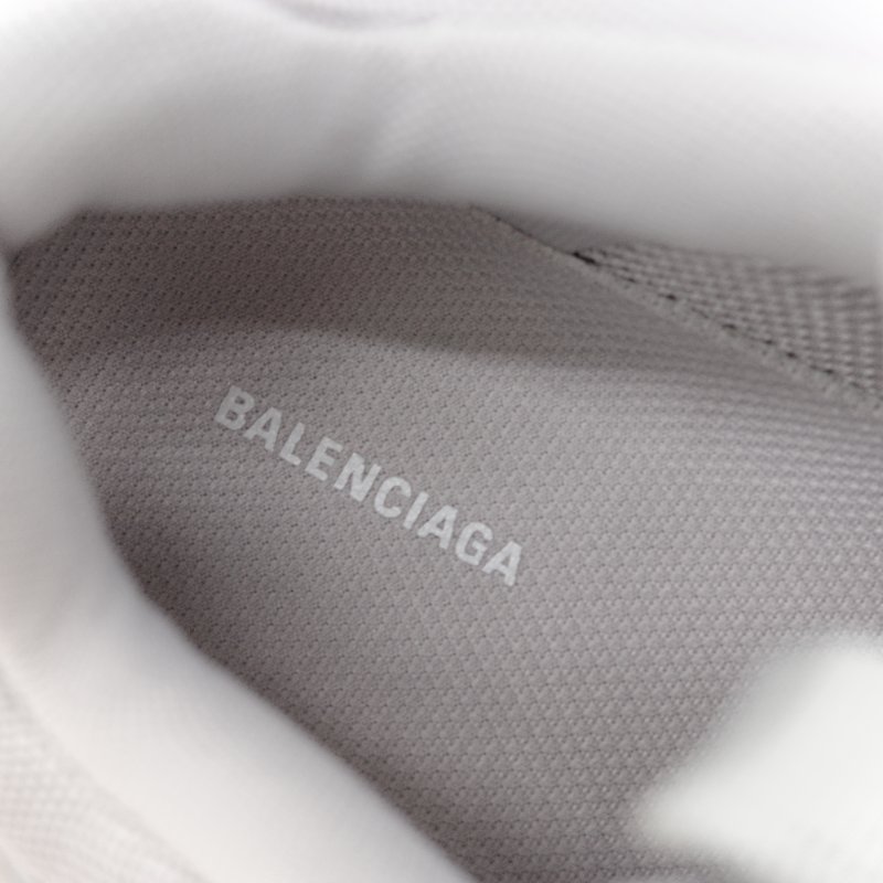Balenciaga 巴黎世家 Triple S 銀色金屬色 復古老爹鞋 休閒鞋 EU38-11