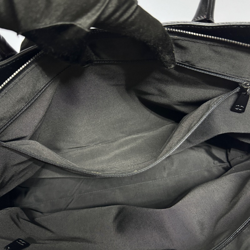 【極新🎁 超稀有】 Chanel “so black” 全黑黑武士 羊皮肩背包（專櫃27.6萬）-12