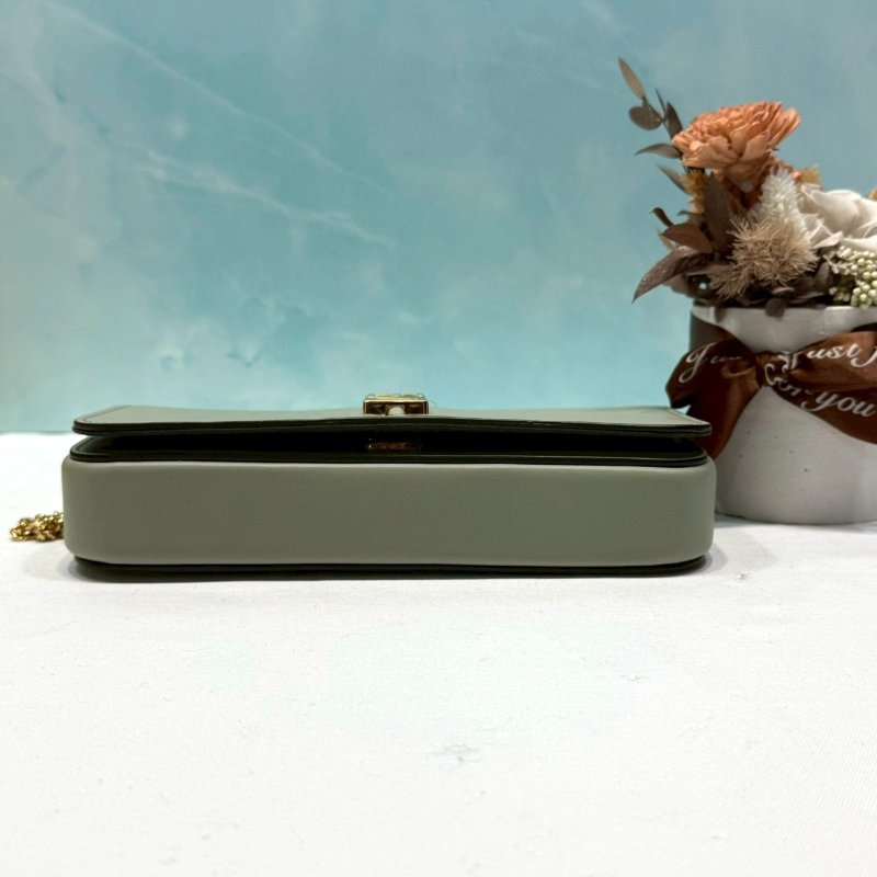 FENDI 全新二合一woc鏈帶包-7