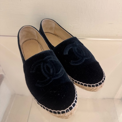 Chanel深藍/黑絨布草編鞋37號