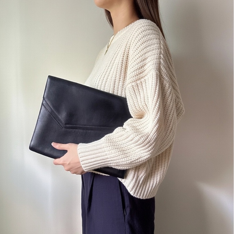 Delvaux 真皮黑色手拿包 iPad 包 信封包 側背包 通勤-0