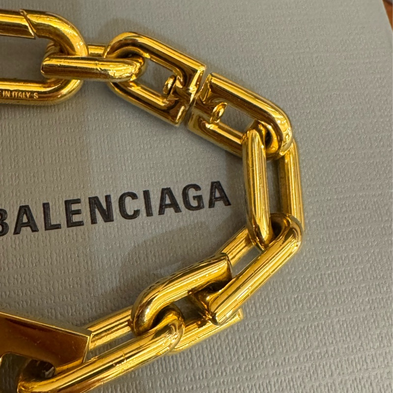 Balenciaga 字母B金色金屬手鏈 超級美-7