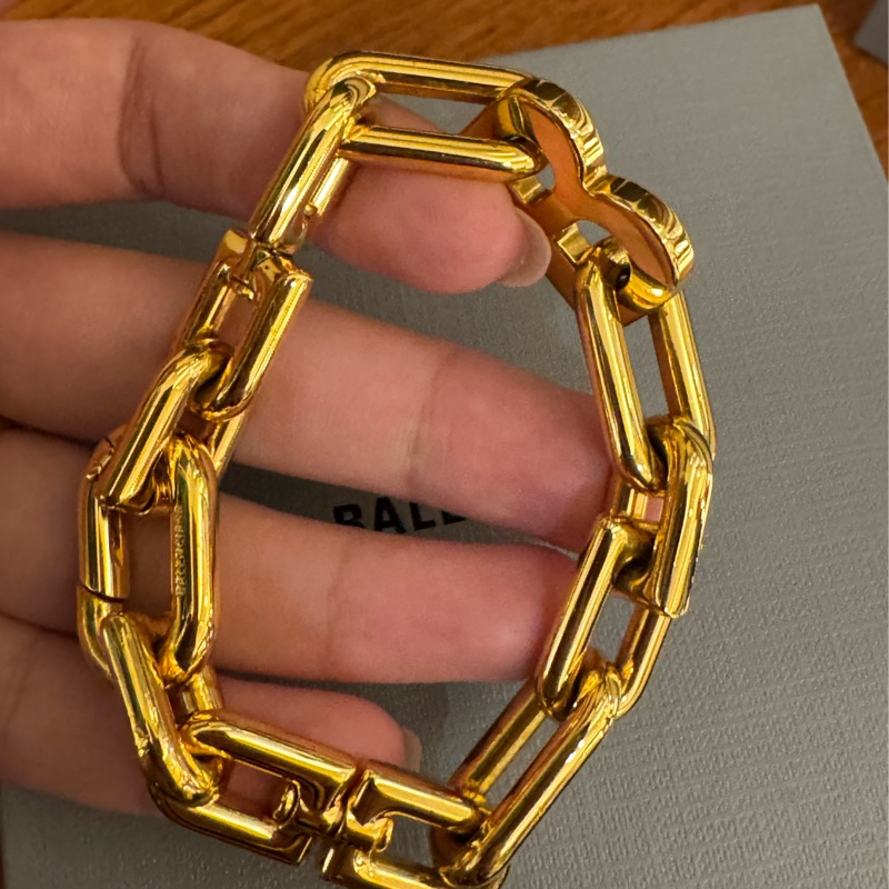 Balenciaga 字母B金色金屬手鏈 超級美-12