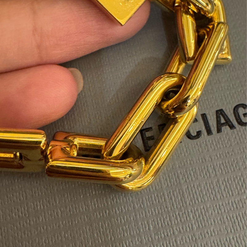 Balenciaga 字母B金色金屬手鏈 超級美-15